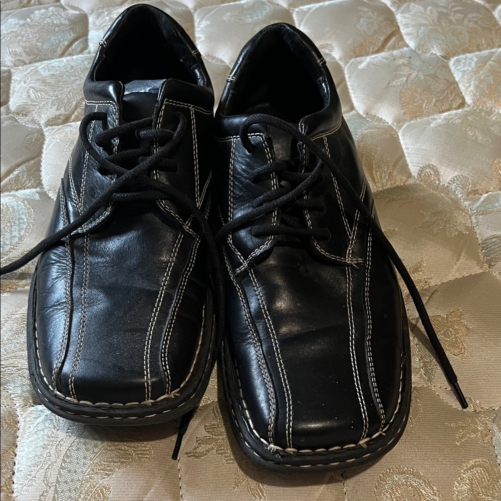 Structure Black Leather Oxfords with White Stitching